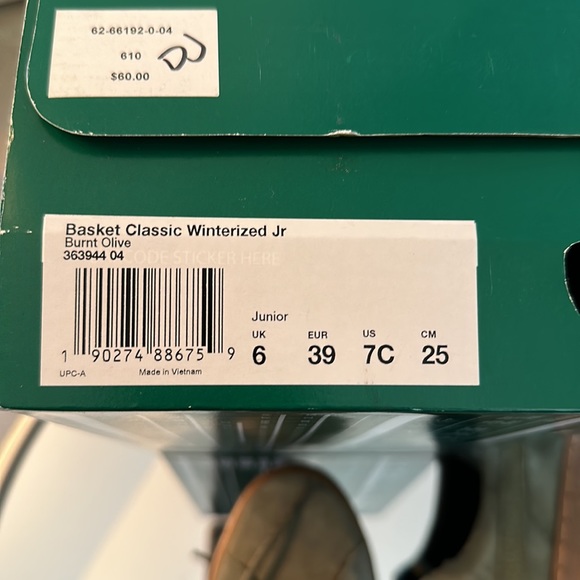 Gently worn Pumas - Picture 5 of 6